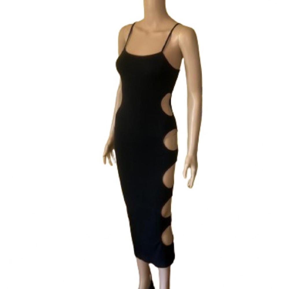Anwnd Pretty black bodycon cut out dress size m/l only $25